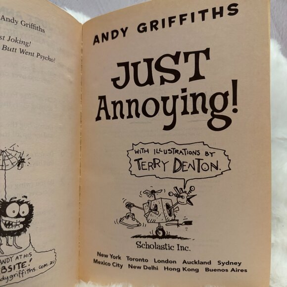 5 for $15 📕Just Annoying, Andy Griffiths, Youth Book, Scholastic (SKU: 126MI) - Picture 4 of 4